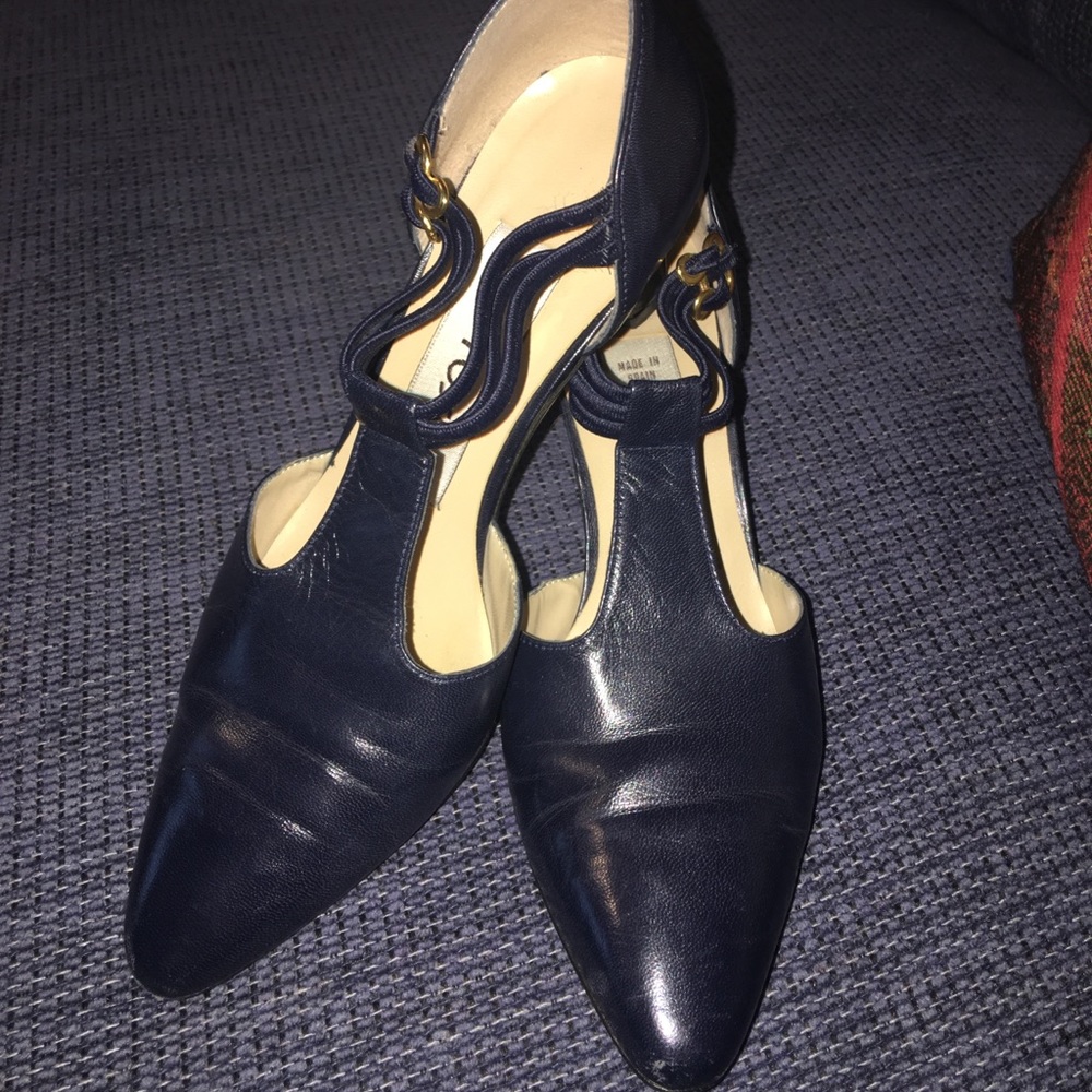 Proxy heels